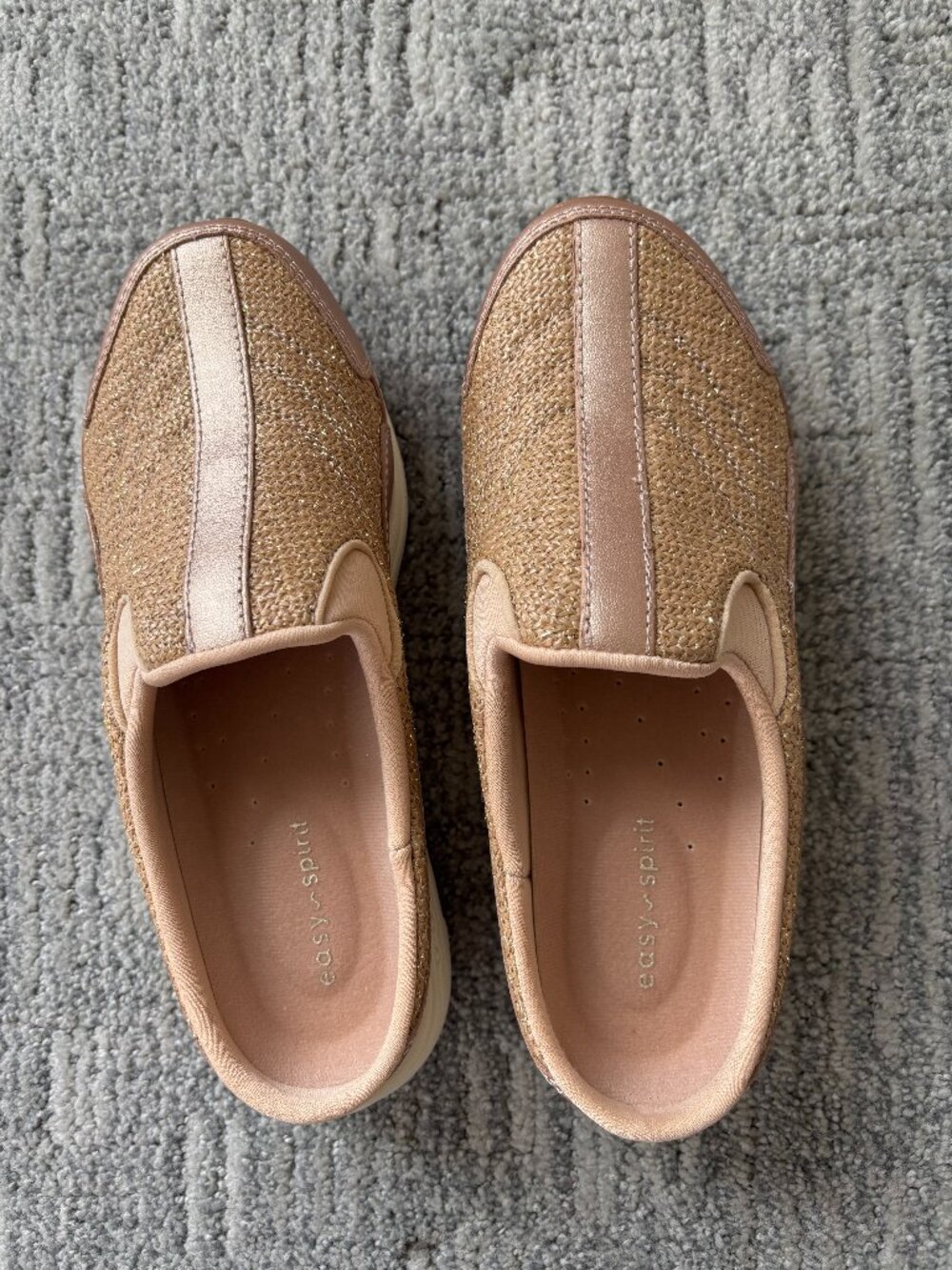 Easy Spirit clogs